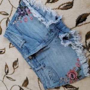 Mossimo Denim High Rise Floral Embroidered Short Shorts, Size 8/29